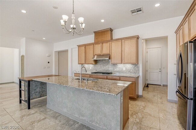 Foto del edificio - 2532 Ballatore St