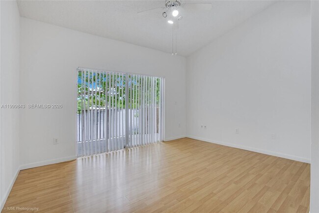 Foto del edificio - 1851 NW 96th Terrace