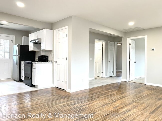 Building Photo - 2 br, 1 bath House - 182 Sunset Court