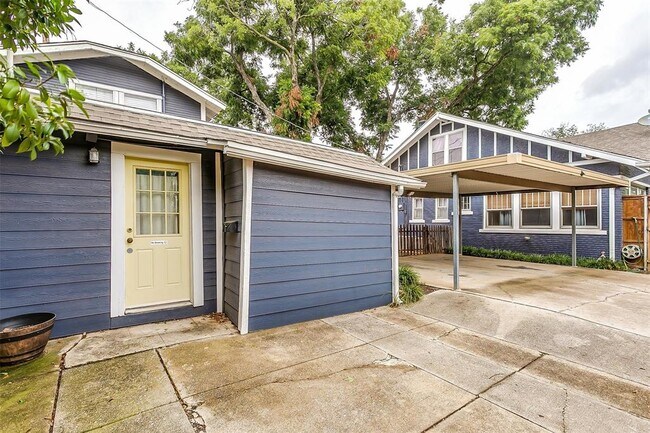 Foto del edificio - 1404 Forest Park Blvd