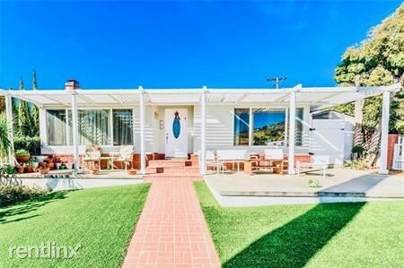 Foto principal - 3 br, 2 bath House - 394 Aster St