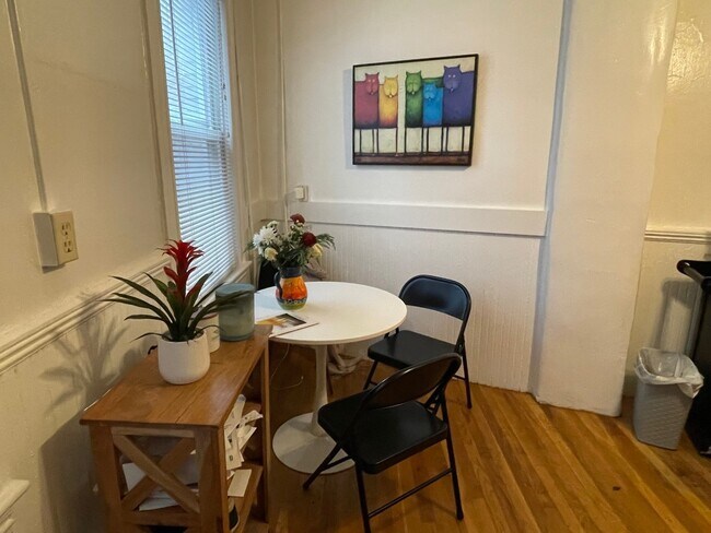 Foto del edificio - 16 Charter St