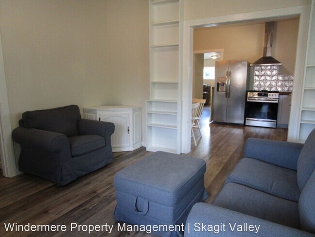 Foto del edificio - 4 br, 2 bath House - 701 Marshall Street