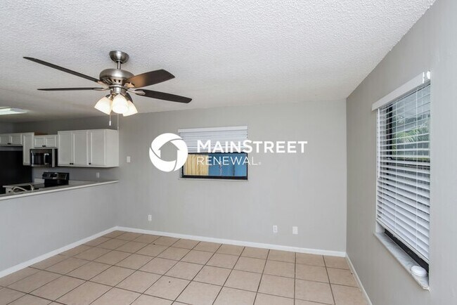 Foto del edificio - 3 Bedroom Pet-Friendly Home in VERO BEACH, FL with Main Street Renewal