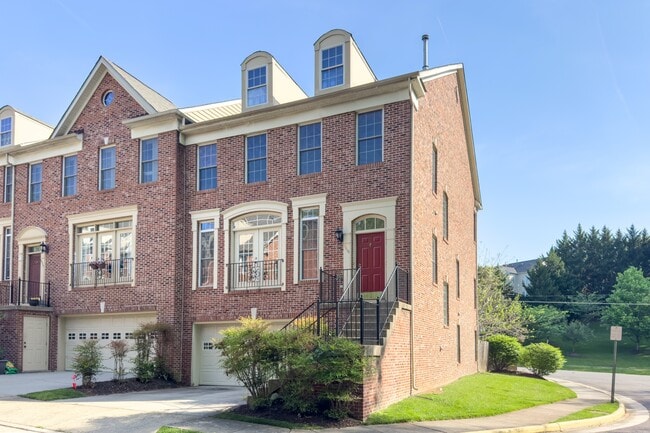Photo - 6411 Velliety Ln Townhome