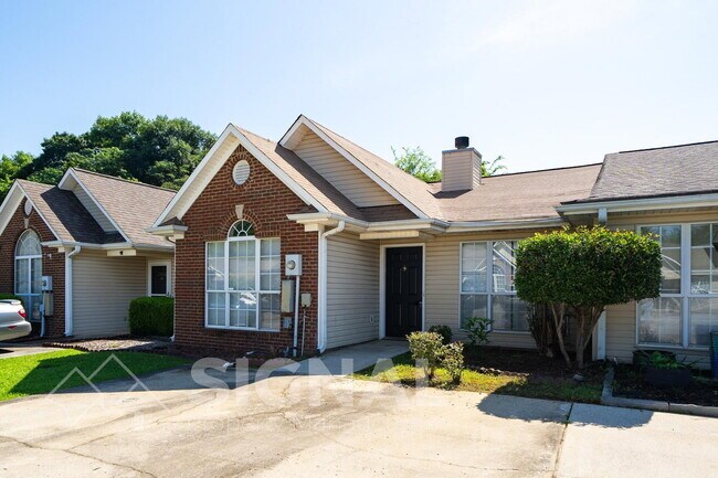 Building Photo - 2036 Chandalar Ct