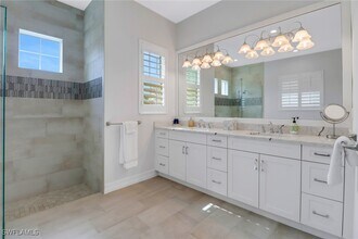 Building Photo - 14258 Galley Ct