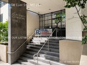Building Photo - 1535 SW Clay St