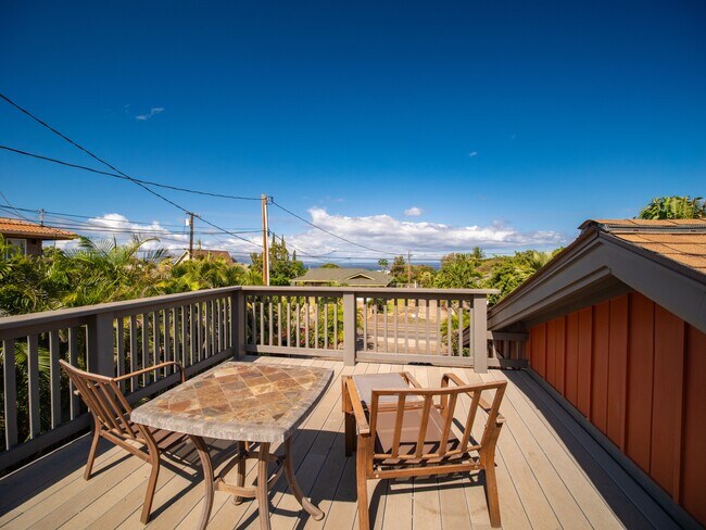 Building Photo - 495 Hoala Dr