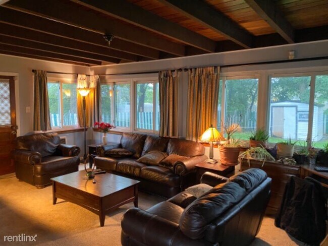 Foto del edificio - 40 W Marshall St