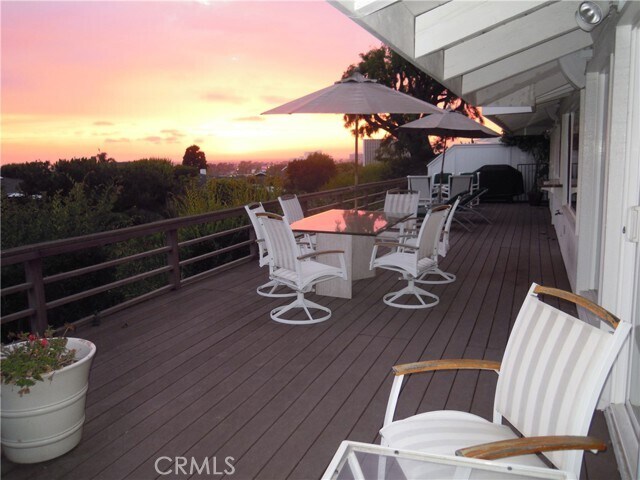 Foto del edificio - 2815 Blue Water Dr