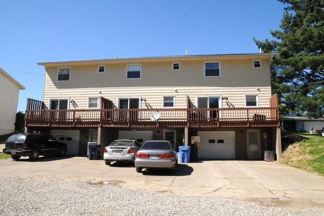 Building Photo - 8817 Northgate Dr