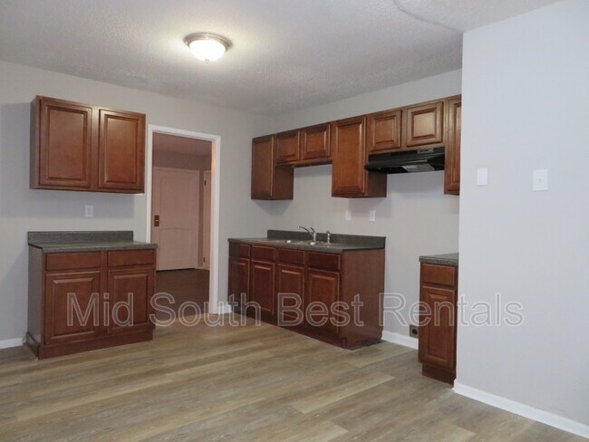 Building Photo - 5138 Breckenwood Dr