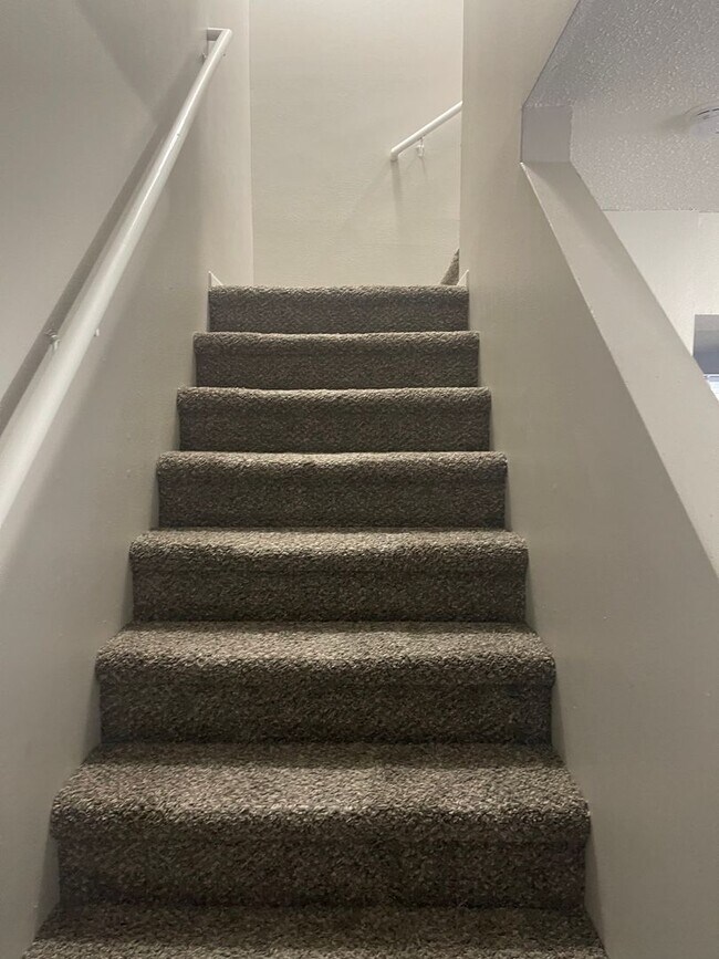 Foto del edificio - 1624 Pleasant View Dr