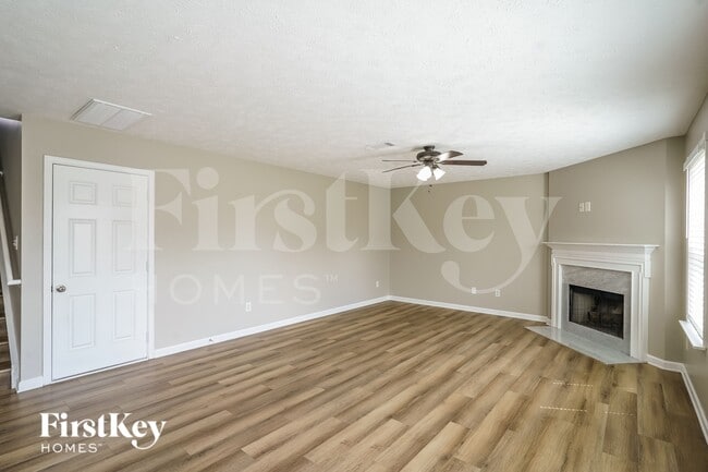 Building Photo - 3437 Axelwood Dr