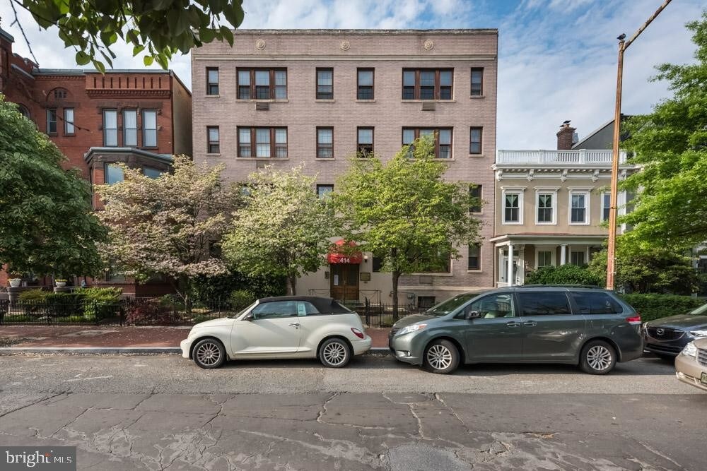 Foto principal - 414 Seward Square SE