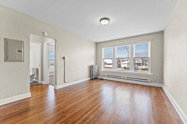 Building Photo - 7100 Freda St