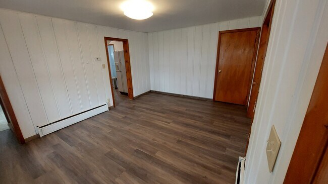 Dining room - 4780 Baseline Rd
