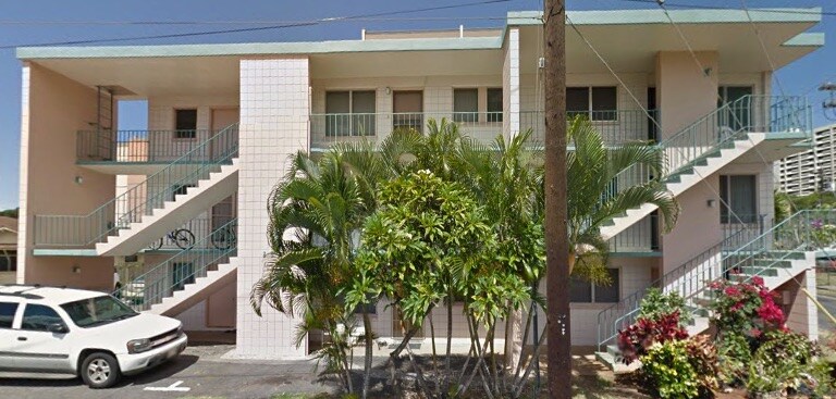 Building - 858 Kuikahi St