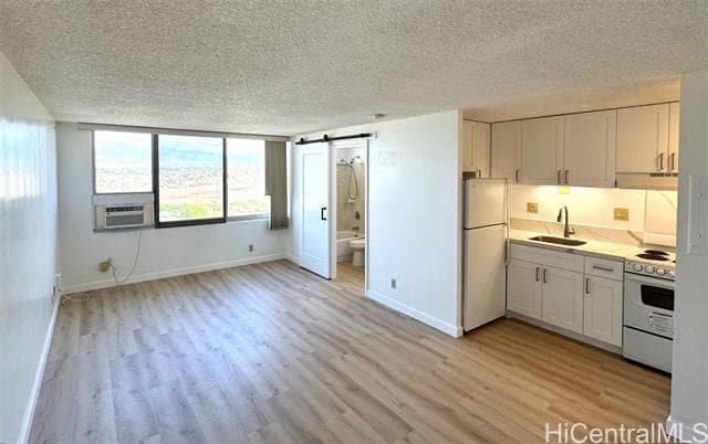Building Photo - 1060 Kamehameha Hwy