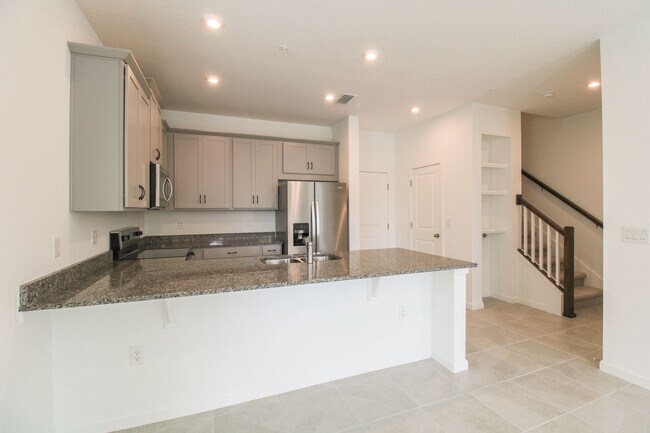 Building Photo - 3251 Gardenia Reserve St