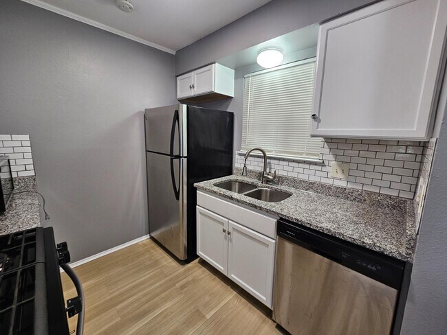 Foto del edificio - 2708 Windswept Cove