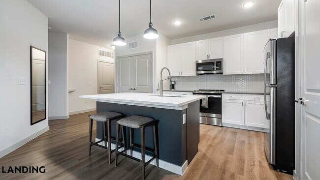 Building Photo - 11214 N FM 620