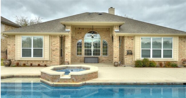 Building Photo - 2600 Amen Corner Rd