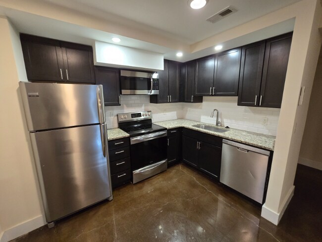 Foto del edificio - 1 S 5th St