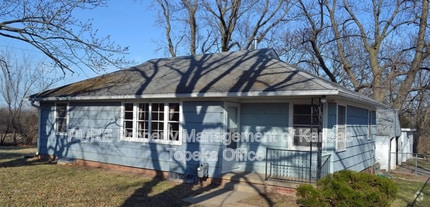 Building Photo - 4300 NW Topeka Blvd