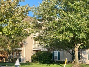 Building Photo - 28340 Center Ridge Rd