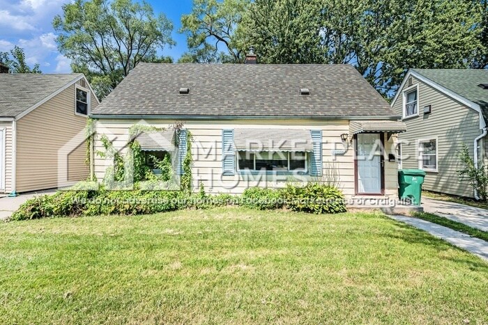 Foto principal - 17097 Lincoln Ave