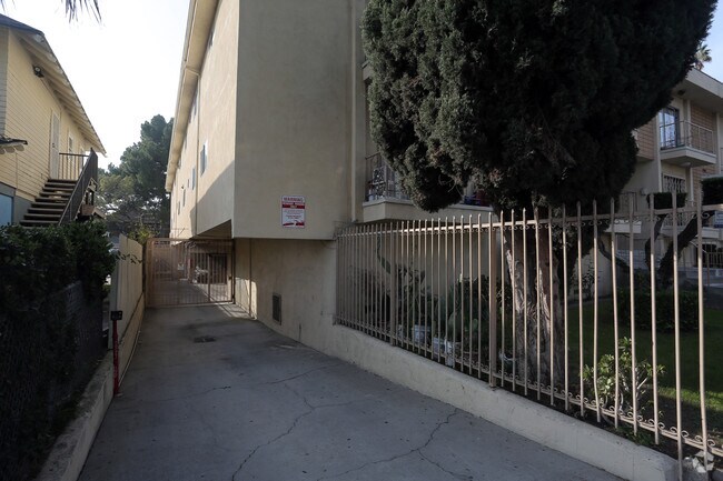Foto del edificio - Arapahoe Garden