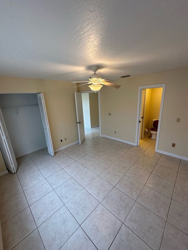 Building Photo - 2BD / 2BA SUNTREE VILLA HOME