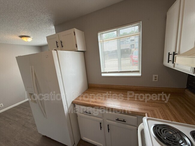 Foto del edificio - 501 Colorado St