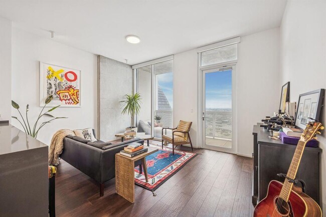 Foto del edificio - 301 West Ave