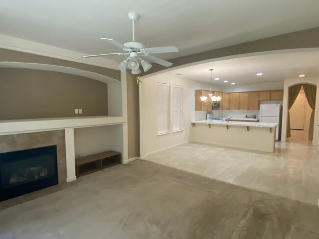 Building Photo - 9310 Hummer Ct