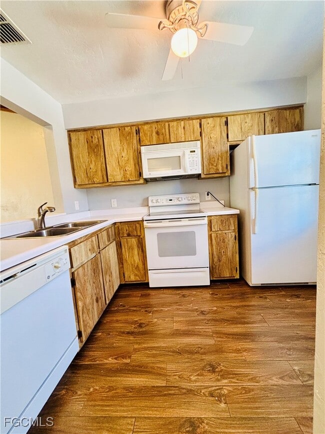 Building Photo - 9303 Lennex Ln