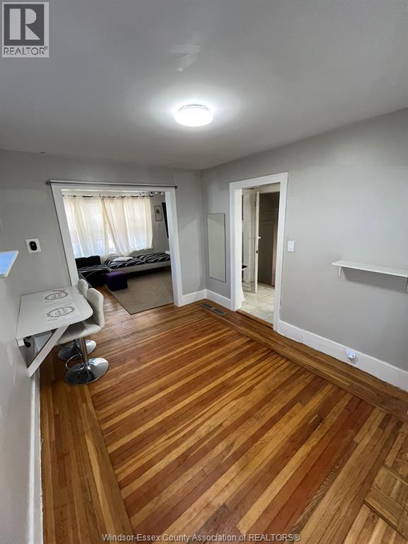 Photo du bâtiment - 1642 Adanac Ave