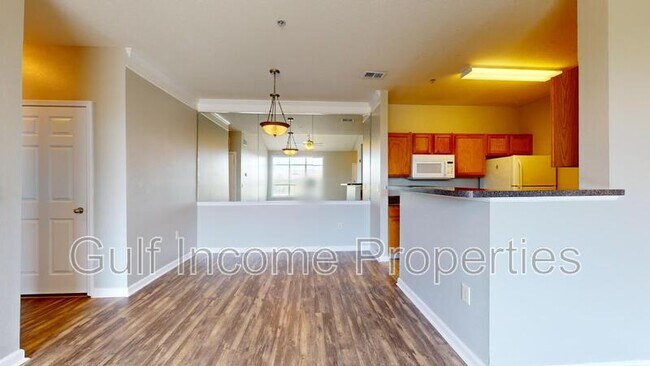 Building Photo - 4802 51st Street West - 1111