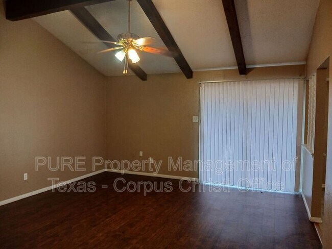 Building Photo - 421 Antares Dr