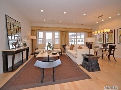 Foto del edificio - 61 Bryant Ave