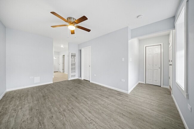 Foto del edificio - 3324 S Western Ave