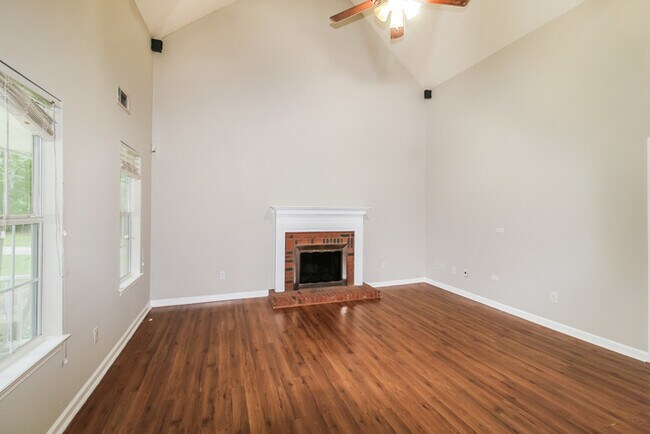 Building Photo - 100 Rainwater Ct