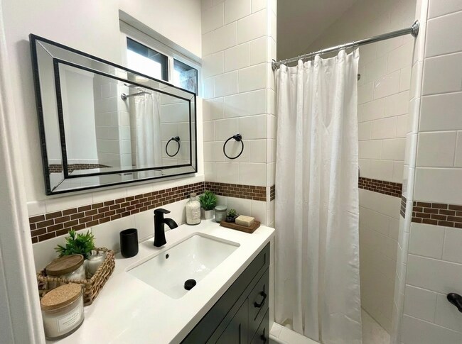 Foto del edificio - 1101 Westerly Terrace