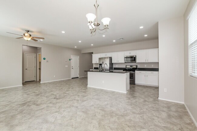 Foto del edificio - 1287 N 166th Ave