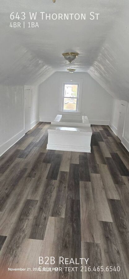 Foto del edificio - 643 W Thornton St