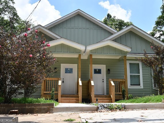 Building Photo - 598 Formwalt St SW