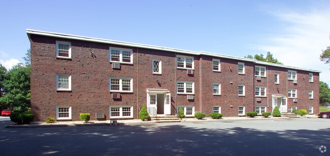 Building Photo - 45 Mechanic St