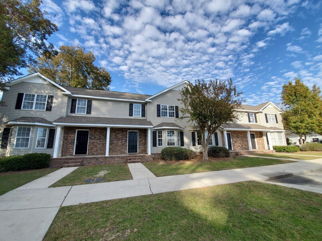 Foto principal - 453 Brannen Drive #7